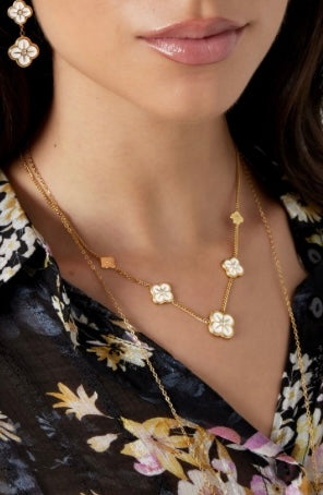 Clover ketting witgoud